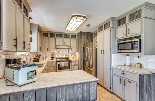 Florida Panhandle House | Waterfront Florida Vacation Rental w/Boat Dock