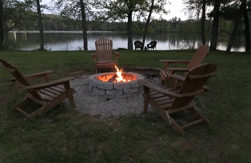 Conway House | Waterfront Gem Near Everything in Conway for your Summer Family Fun!