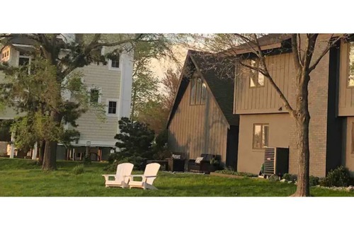 Stevensville Apartment | Waterfront Getaway - View of bay from your bed