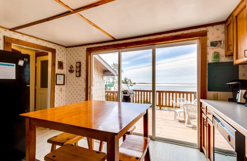 Happy Camp Hideaway Cabin | Waterfront home on Netarts Bay- beautiful views, dog-friendly, near attractions