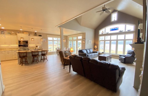 Sturgeon Bay House | Waterfront Home With Swimming Pond - 61 - 5 star reviews FREE 2 HOUR PONTOON