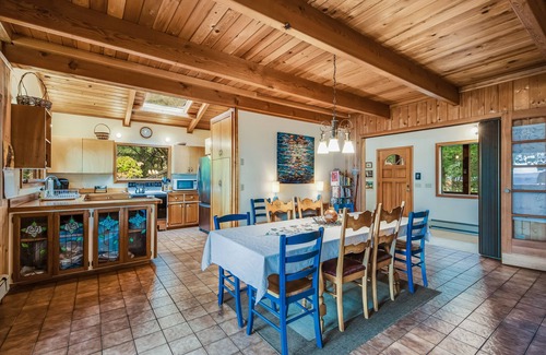 Orcas Cabin | Waterfront home with private deck, WiFi, W/D & spectacular views