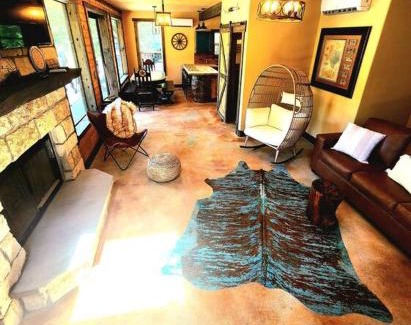 Waller House | Waterfront Houston Hide out In A Magical Forest