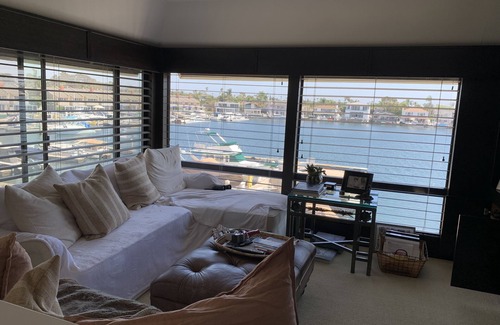 Huntington Harbour House | Waterfront in Huntington Harbor! Water enthusiasts dream vacation home.