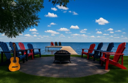 Keswick Cottage | Waterfront Luxury · Hot Tub Under Stars · Firepit · Ice Fishing Lake Simcoe