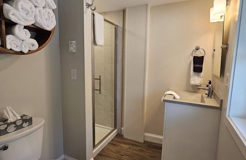 Greenville Junction Hotel | Waterfront Motel-Mountain View-Direct ATV Access