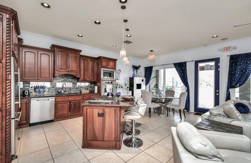 El Lago Villa | Waterfront NASA: Heated Pool & Ultimate Game Room