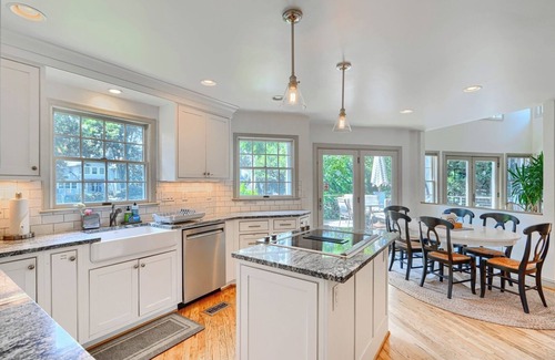 Annapolis House | Waterfront Oasis in Eastport-Easy Walk to Downtown