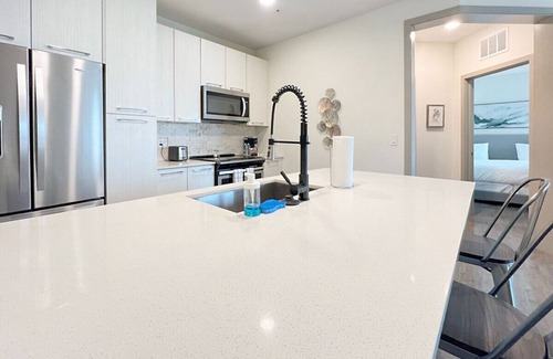 Rocky Point Apartment | Waterfront Oasis: Stylish Living with Ocean Views
