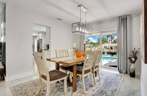 Coral Ridge Isles House | Waterfront*Pool*Pet Friendly*Mins 2 Beach!