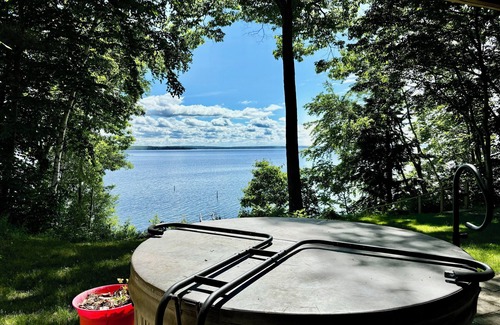 Sebago House | Waterfront Property with Hot Tub, Sauna & Stunning Views!