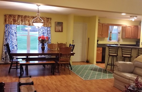 North Lake George Cottage | Waterfront Ranch with Dock and private recreational area on Lake George Sleep 10