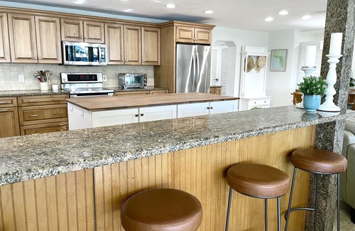 Treasure Island House | Waterfront Retreat - Short Walk to Beach