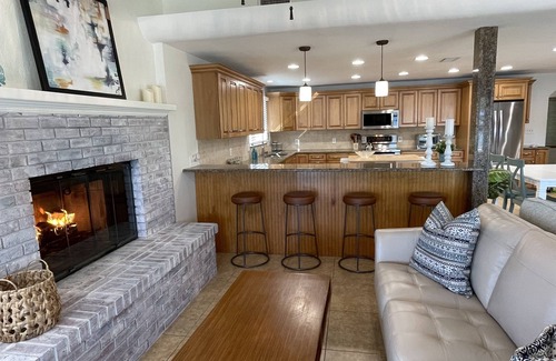Treasure Island House | Waterfront Retreat - Short Walk to Beach