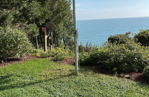 Colchester House | Waterfront serenity