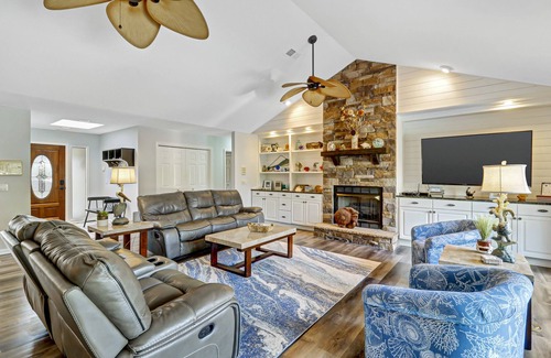 Palmetto Dunes House | Waterfront View Perfect for Fun Loving Families!