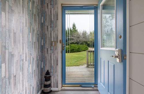Steuben House | WATERFRONT VIEWS!