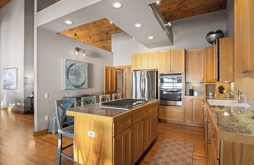 Traverse City House | Waterfront w/sandy bottom swimming in Traverse City, Multi-week, A/C, dog ok