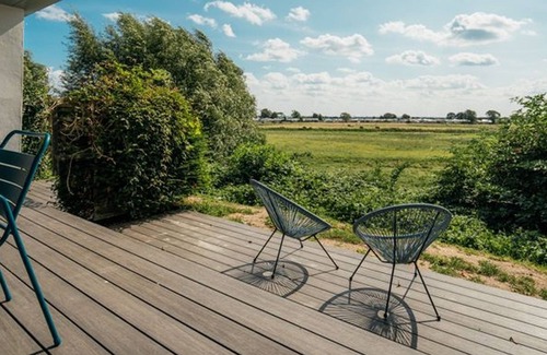 Rettin Apartment | Waterkant - charming 2-room apartment on the first floor with terrace