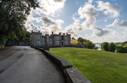 Watermouth Apartment | Watermouth Castle, Rhododendron Apartment