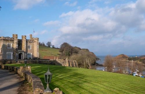 Watermouth Apartment | Watermouth Castle, Rhododendron Apartment