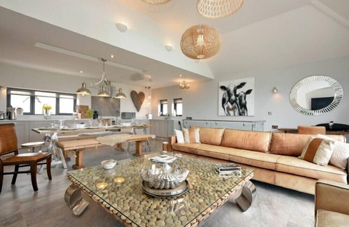 Beadnell Cottage | WATERS EDGE BEADNELL (HARBOUR ROAD), pet friendly in Beadnell
