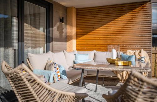 Llansanffraid Glan Conwy House | Waters Edge - Conwy Estuary