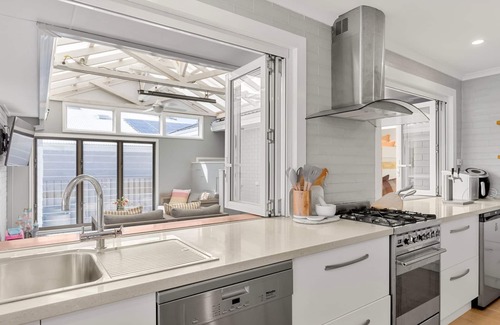 Sussex Inlet House | Watersedge - Absolute Waterfront