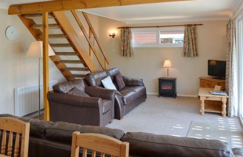 Horning House | Watersedge - E1106