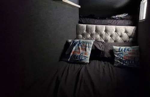 Mablethorpe Cabin | Waterside Lodge - Dog Friendly, Sutton on Sea