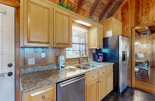 Cocoa House | Waterview home and attached studio , w/boat ramp, pier, BBQ, A/C, WiFi