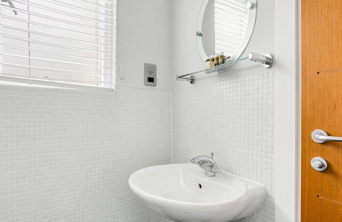 Queenhithe Apartment | Watling Street Residence 11