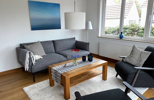 Nordseebad Burhave Apartment | Wattkante Burhave, Apartment Ebbe & Flut: Danish stove, 70 sqm, near the beach
