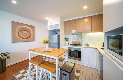 Adelaide Central Business District Apartment | Wattle on Morphett - Central CBD WiFi