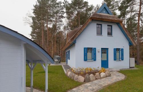 Glowe House | Wave Rider Comfortable holiday residence