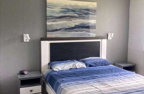 Surf Beach House | Waves at Surf Beach