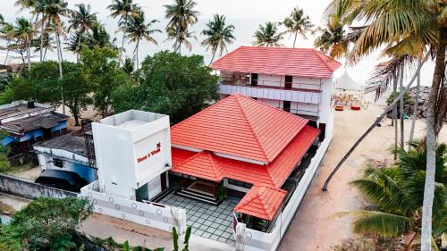 Alappuzha Hotel | Waves 'n' Winds Alleppey