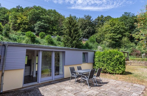 Waxweiler House | Waxweiler Hillside Escape