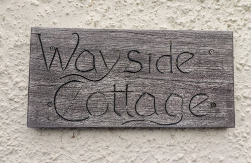 Newton by the Sea Cottage | WAYSIDE COTTAGE, pet friendly, with open fire in Newton-By-The-Sea