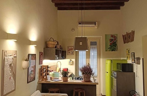 Castellammare Vucciria Apartment | We # are ai Cassarelli