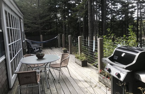 Seal Cove Cottage | WE DO NOT ACCEPT 2026 RESERVATIONS UNTIL JANUARY