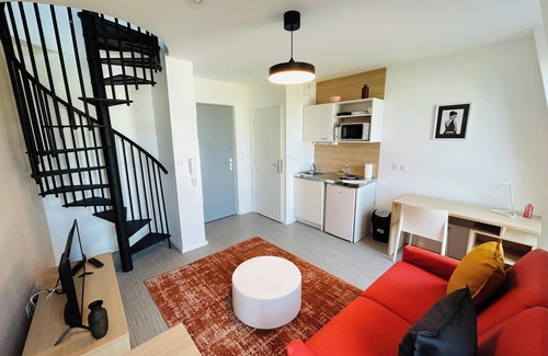 Barbatre Apartment | We Live In R - Duplex 501
