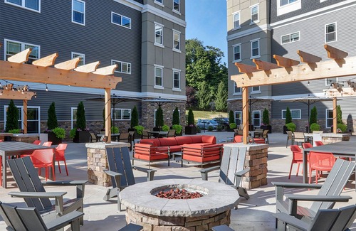 Rochester Apartment | We'll Care For Your Elderly Loved One When You're Away From Home