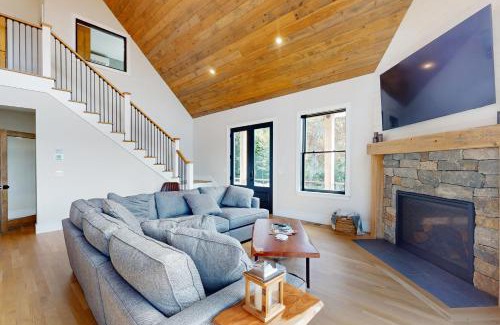 Jackson House | We'll Ski