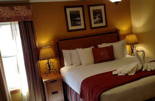 Gatlinburg Resort | We own 2 bedroom deluxe 1 week every year.