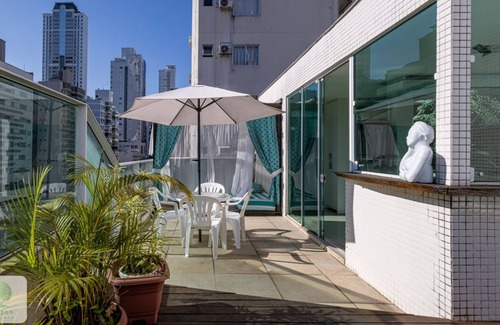 Centro Apartment | Wedding Coverage, Hot Tub - the event!