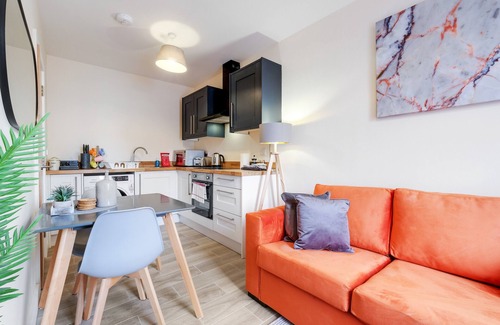 Wednesbury Apartment | Wednesbury, 1 Bedroom Apartment 103 with Parking