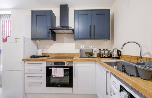 Wednesbury Apartment | Wednesbury, 1 Bedroom Apartment 107 with Parking