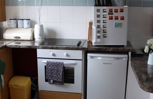Hayle Ski Chalet | Wee Cott is a detached,privately owned traditional style holiday chalet. Set on