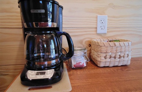 Asheville Cabin | Weekender Cabin - 3 Miles from Downton Asheville